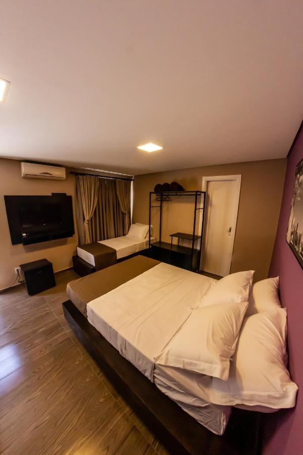 Balneário Camboriú Bonabrigo Hostel & Suites מראה חיצוני תמונה