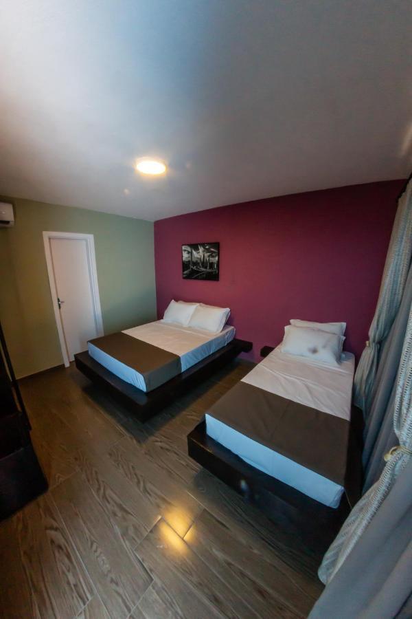 Balneário Camboriú Bonabrigo Hostel & Suites מראה חיצוני תמונה